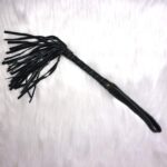 Látigo de Castigo Negro 02
